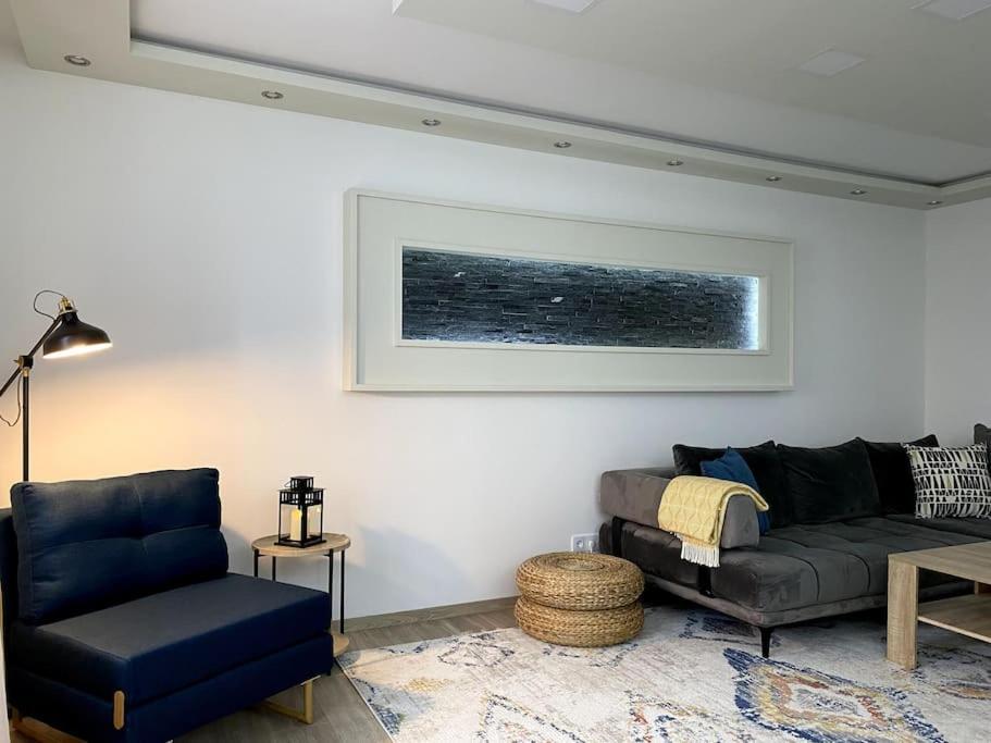 Gemuetliche Wohnung In Ottakring ウィーン エクステリア 写真